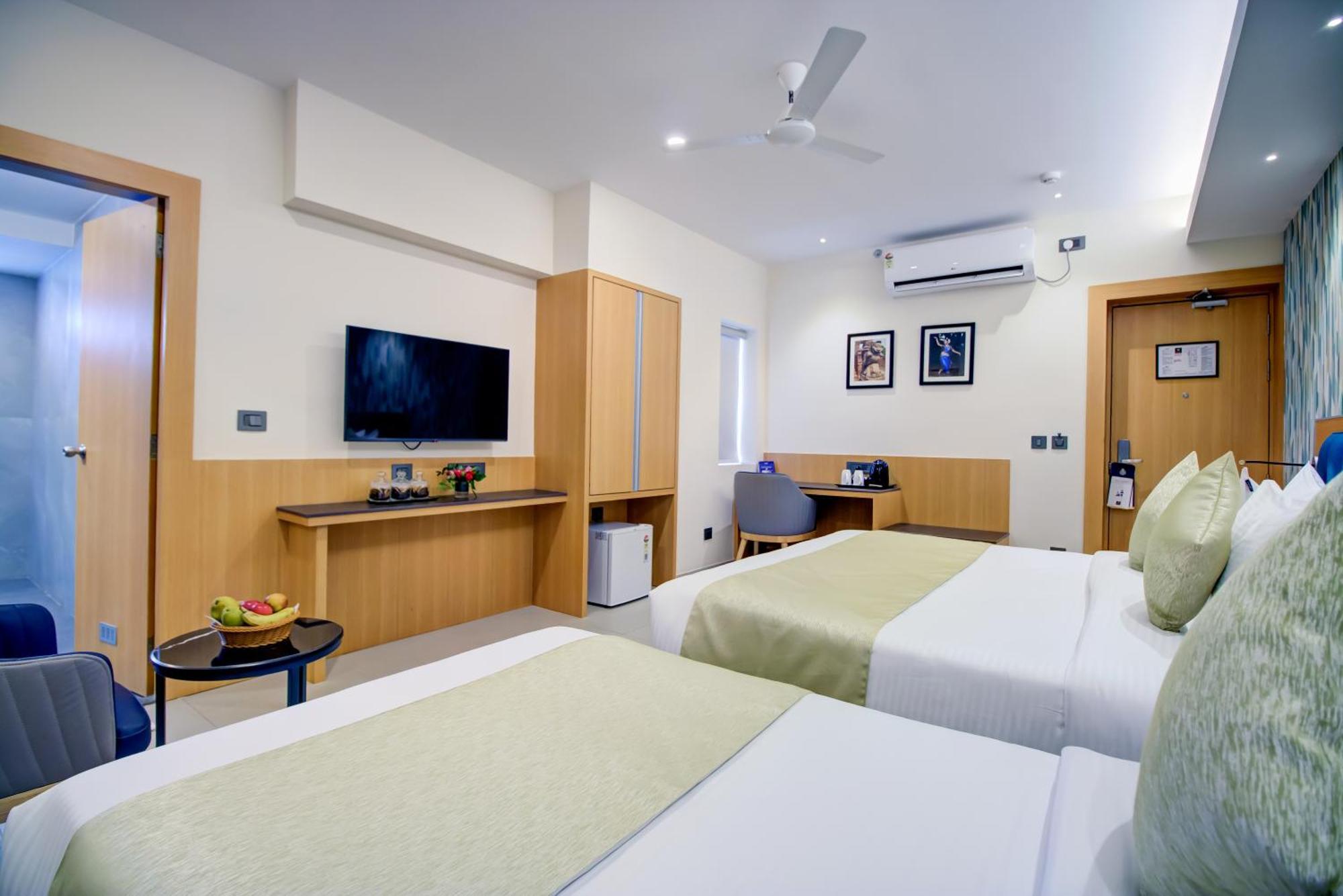 Cozzet Victoria Hotel Bhubaneswar Esterno foto