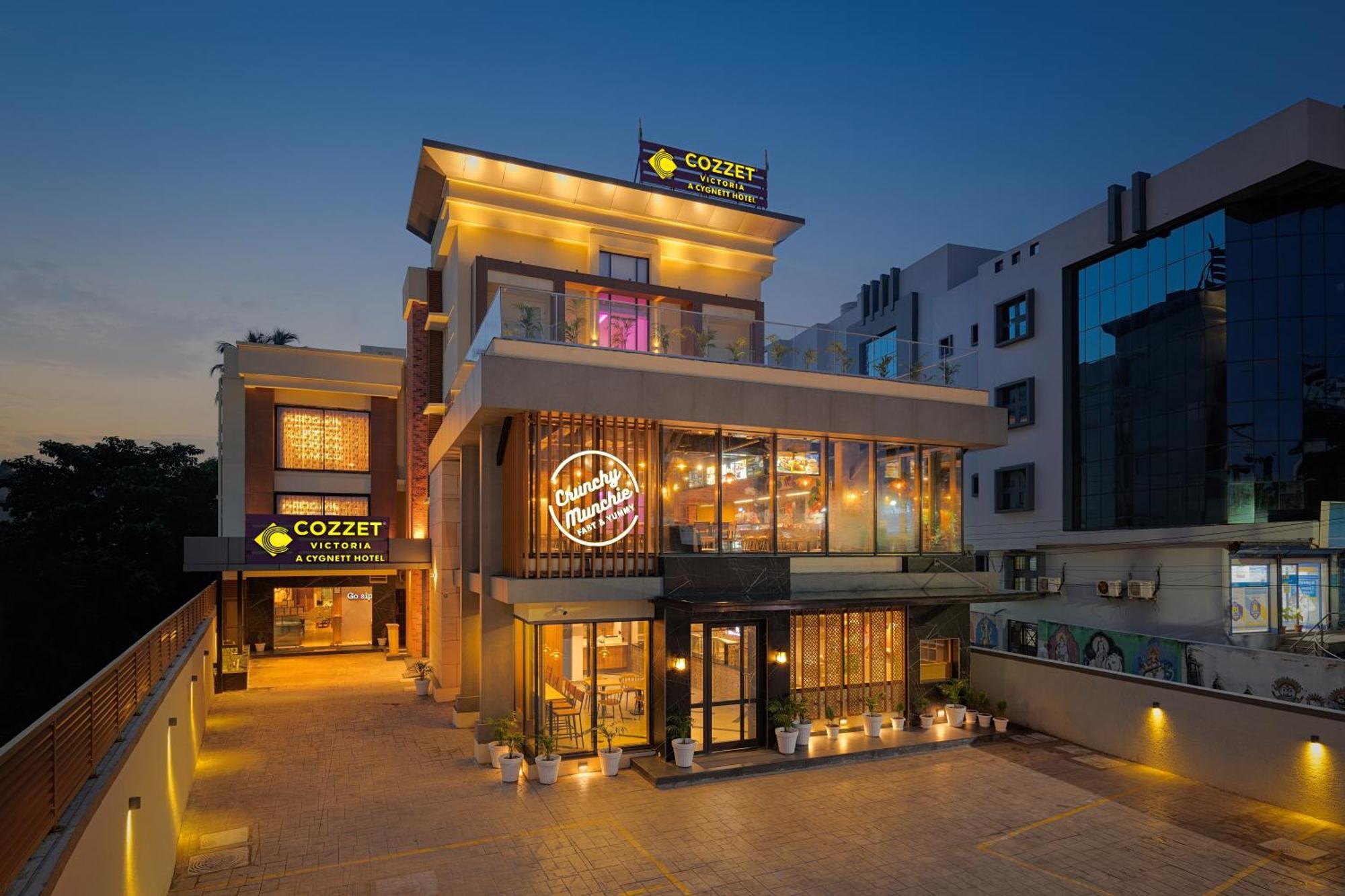 Cozzet Victoria Hotel Bhubaneswar Esterno foto